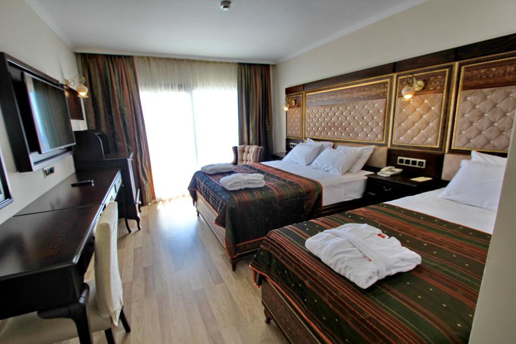 Royal Palace Kusadasi Hotel Ruang foto