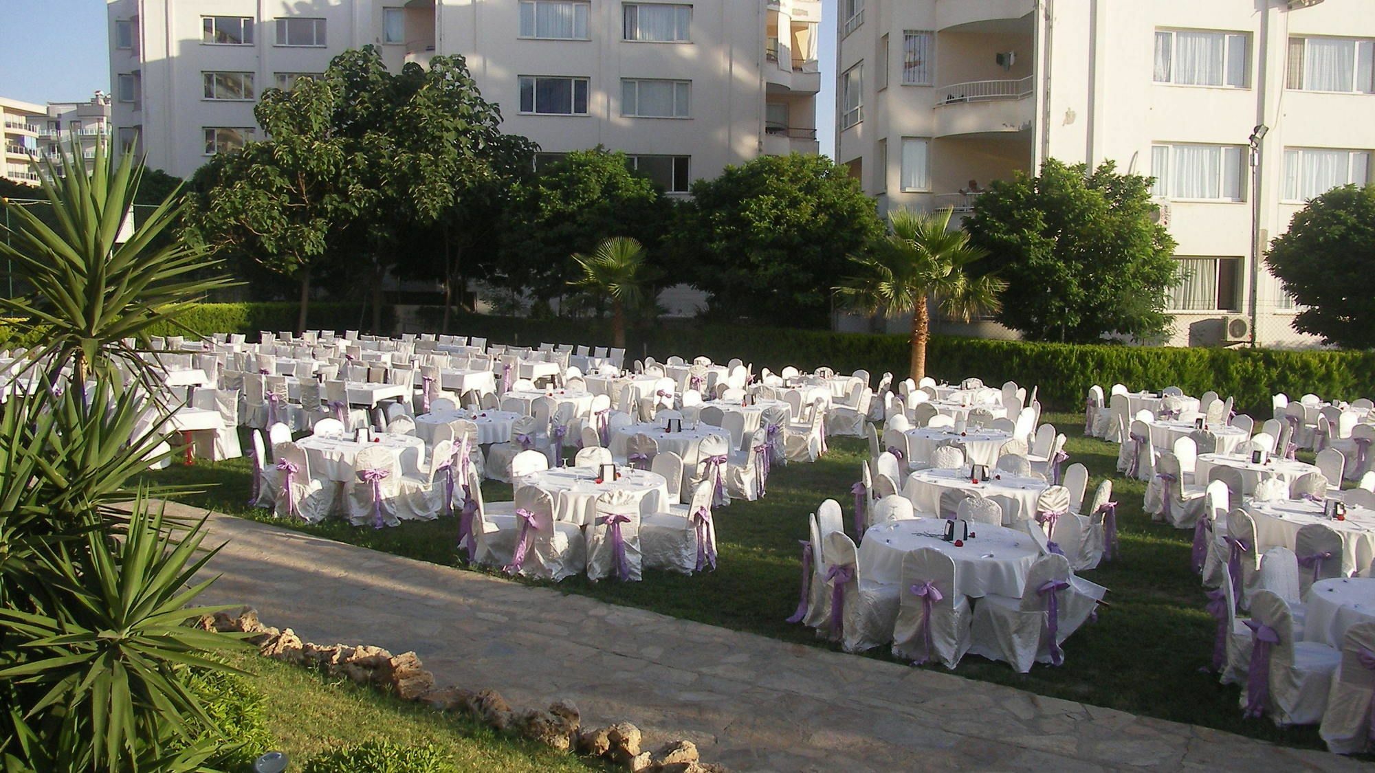 Royal Palace Kusadasi Hotel Bagian luar foto